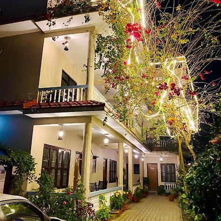 Peacock - A Family-Run Hotel Sauraha Εξωτερικό φωτογραφία