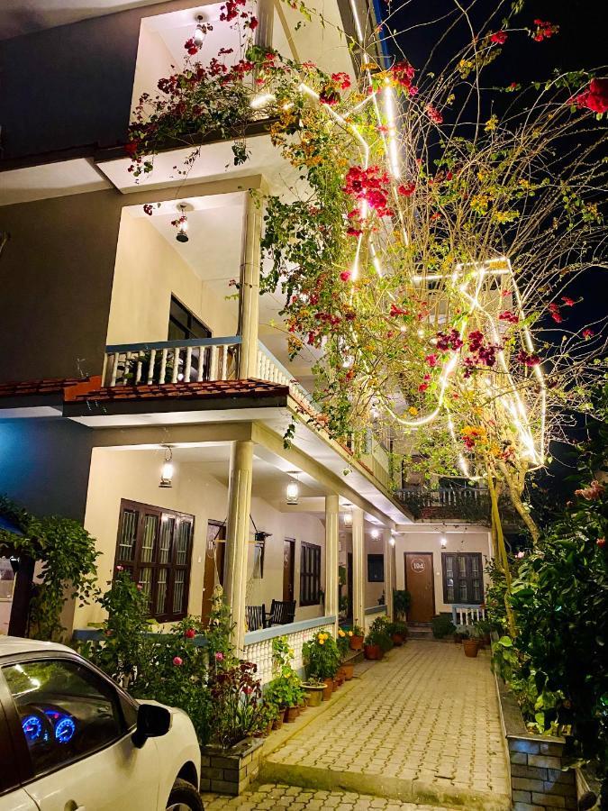 Peacock - A Family-Run Hotel Sauraha Εξωτερικό φωτογραφία