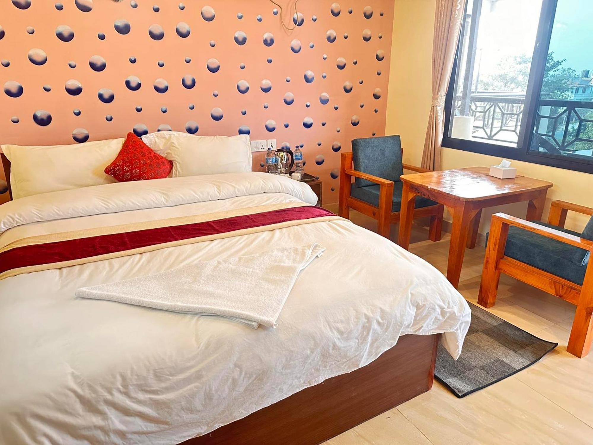 Peacock - A Family-Run Hotel Sauraha Εξωτερικό φωτογραφία